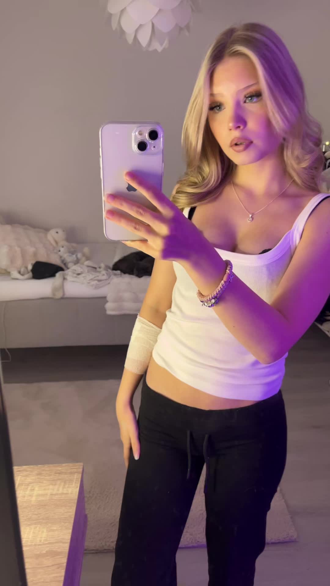 @aada🤍
