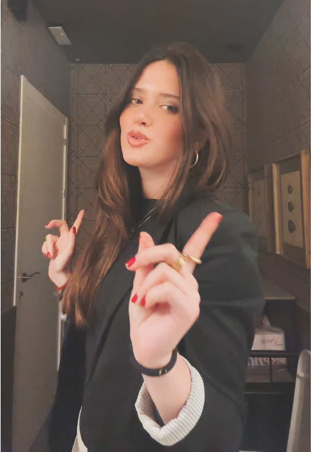 @Lu