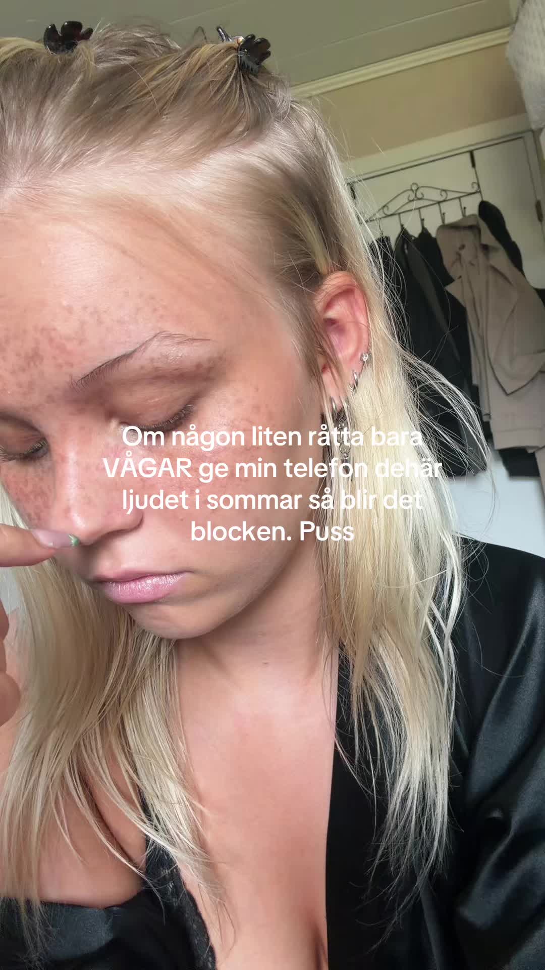 @AL