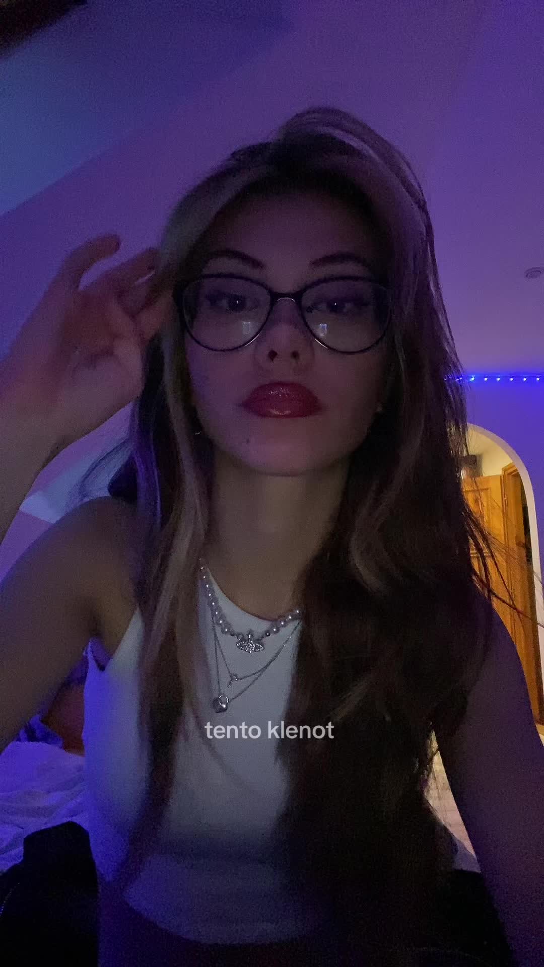 @vika