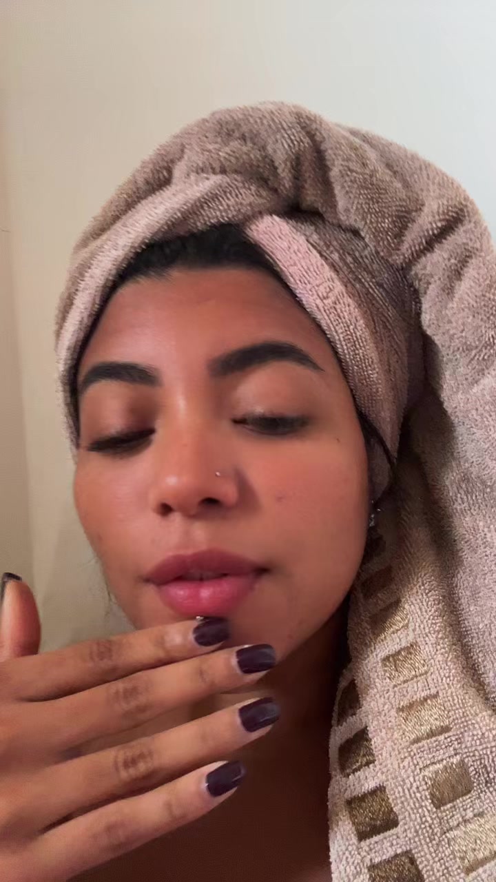 @naomechamohanna