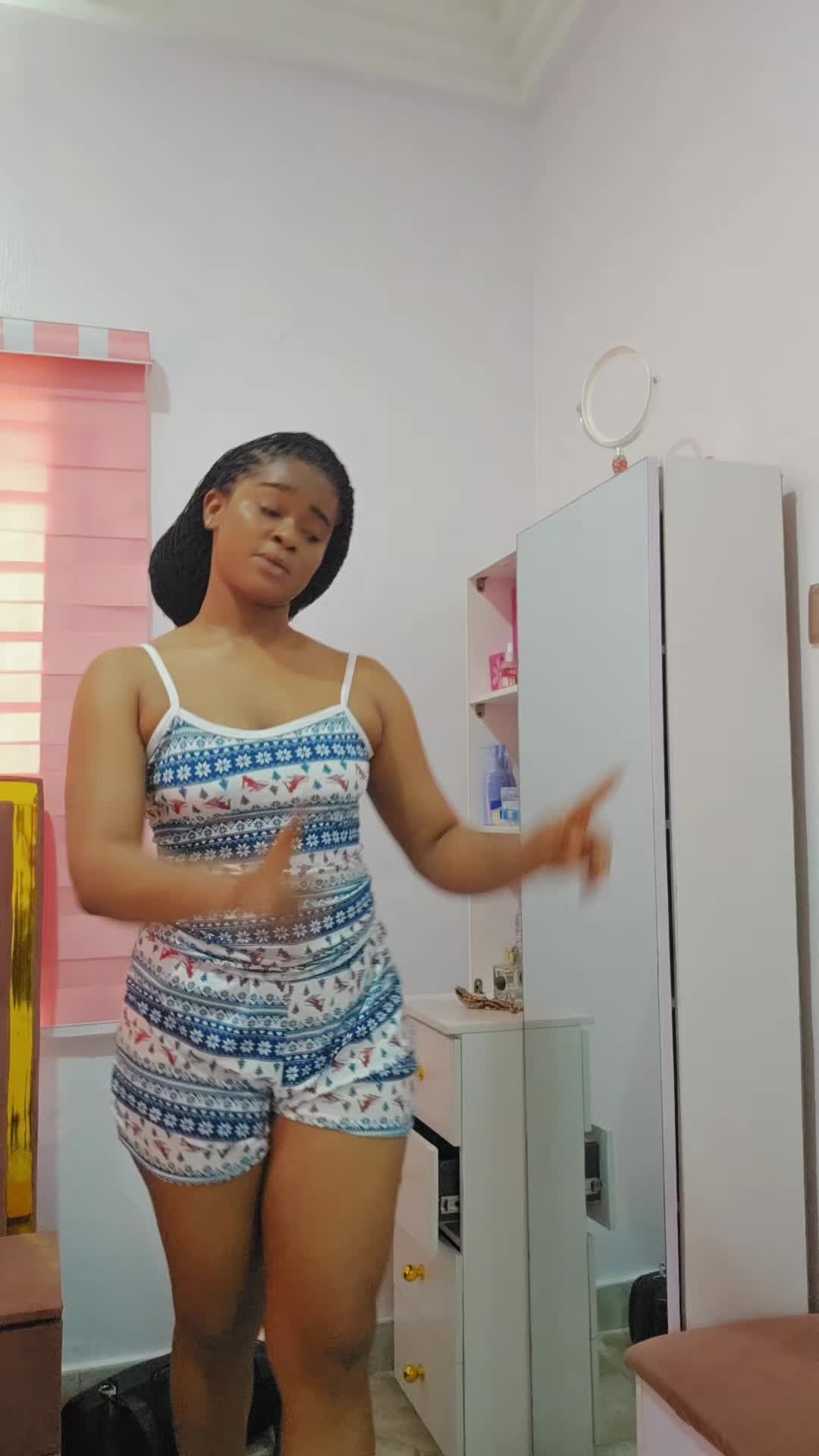 @Princess Promise🥰