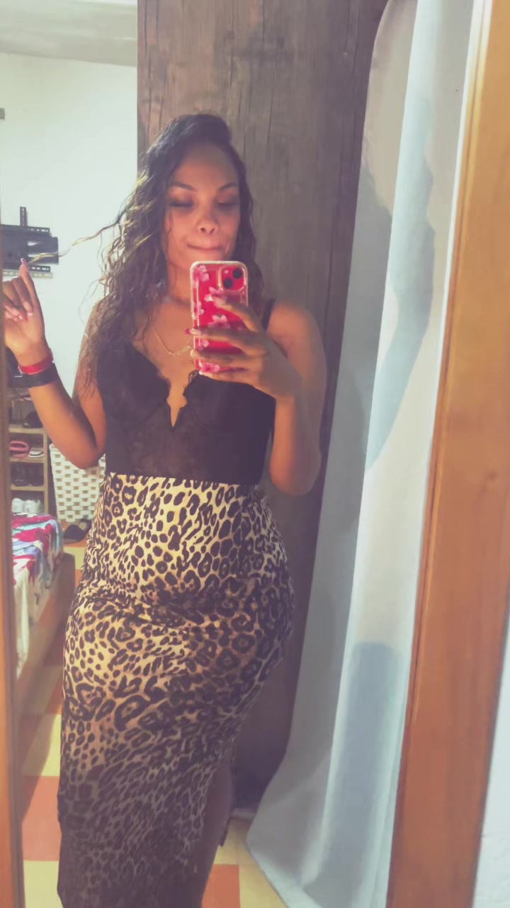 @Tezia