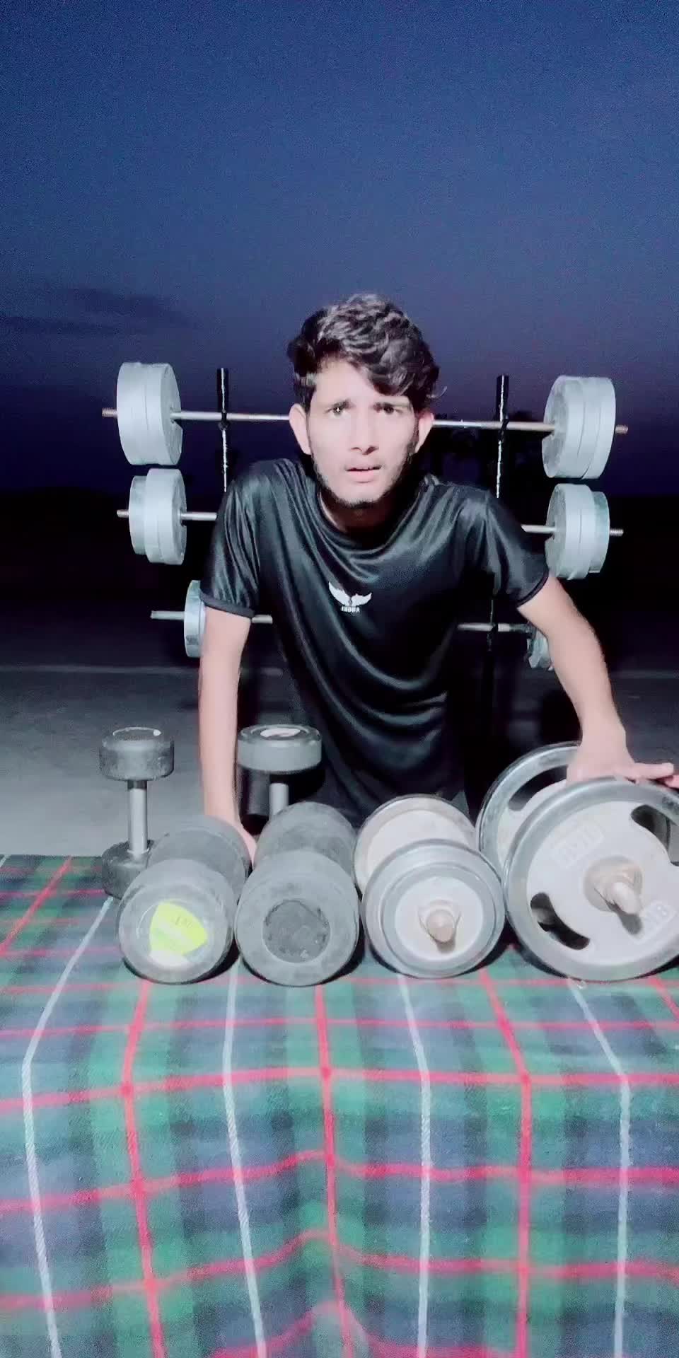@Bodybuilder boy