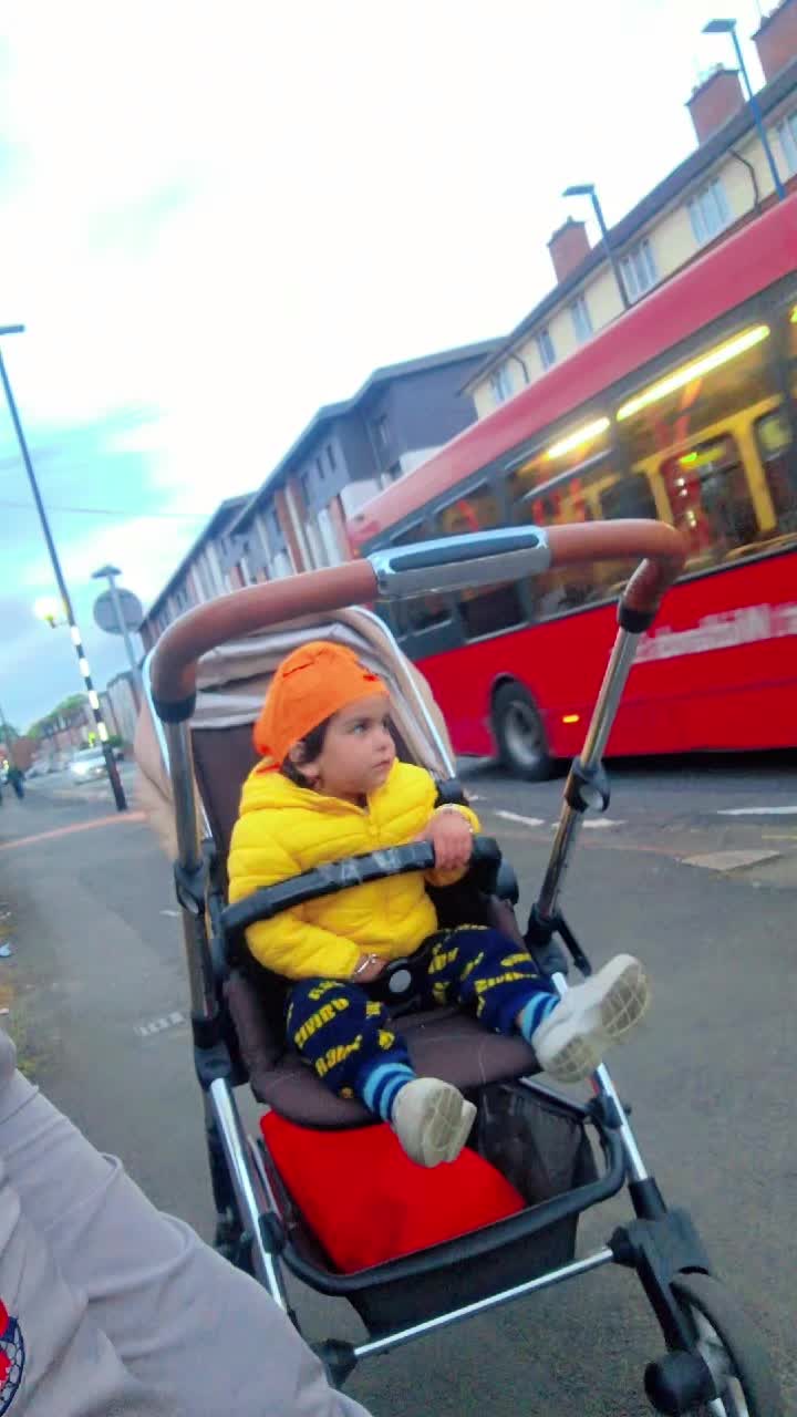 @Sukh 🇬🇧