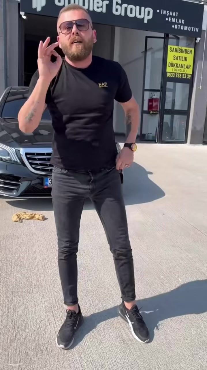 @Byzaro