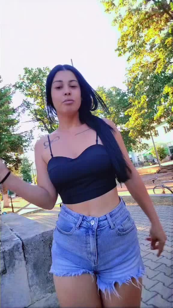 @kameliamladenova1