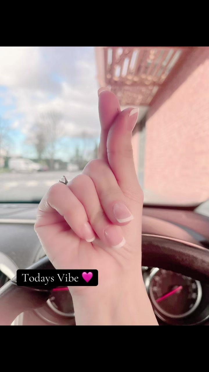 @MAHAM SHEIKH 🌙💍