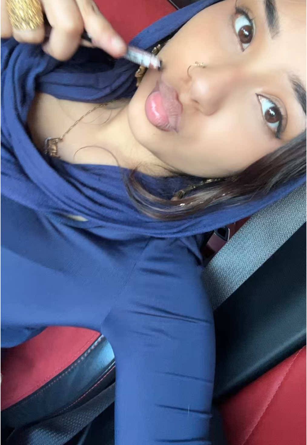 @4njumuhh