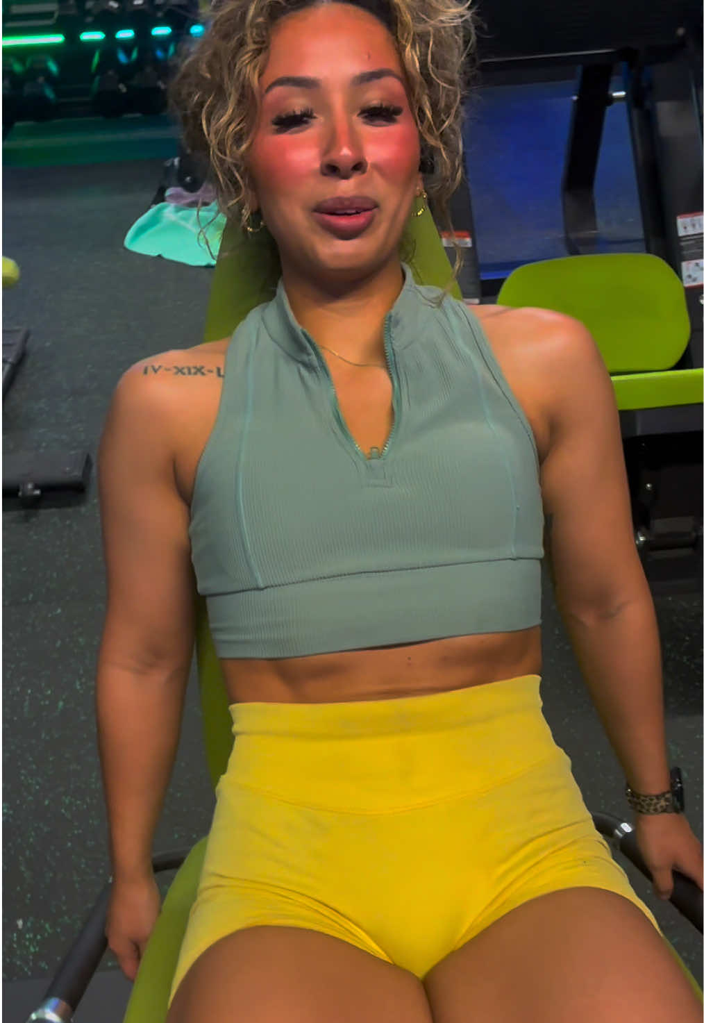 @alyssa nicole