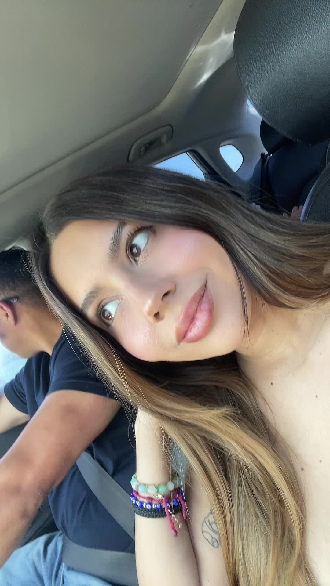 @Dani💓|Diary of an Oversharer