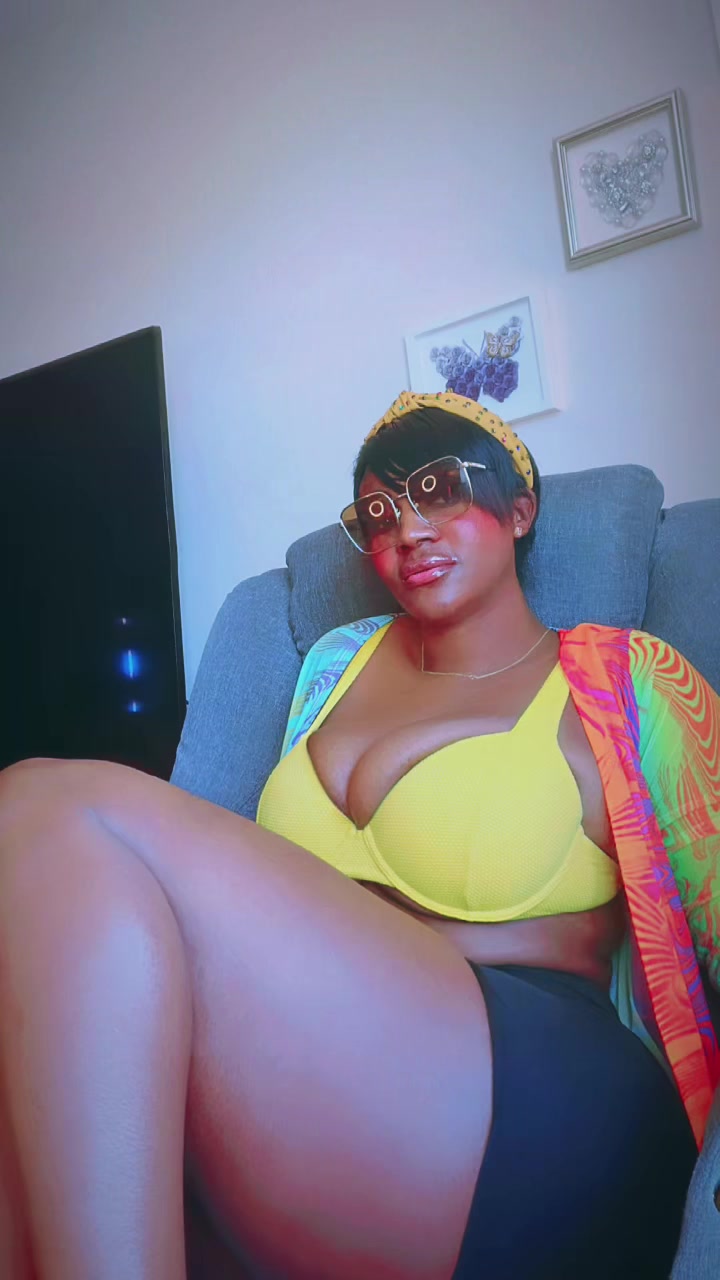 @mimiubini