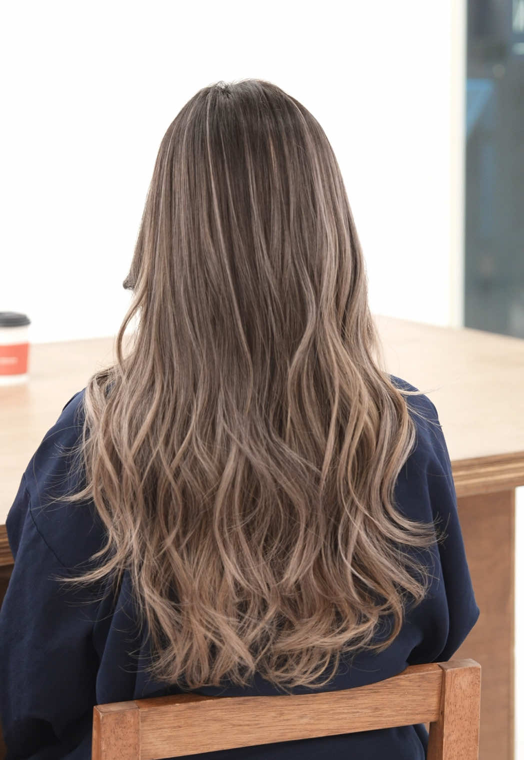 @ROYALSALON