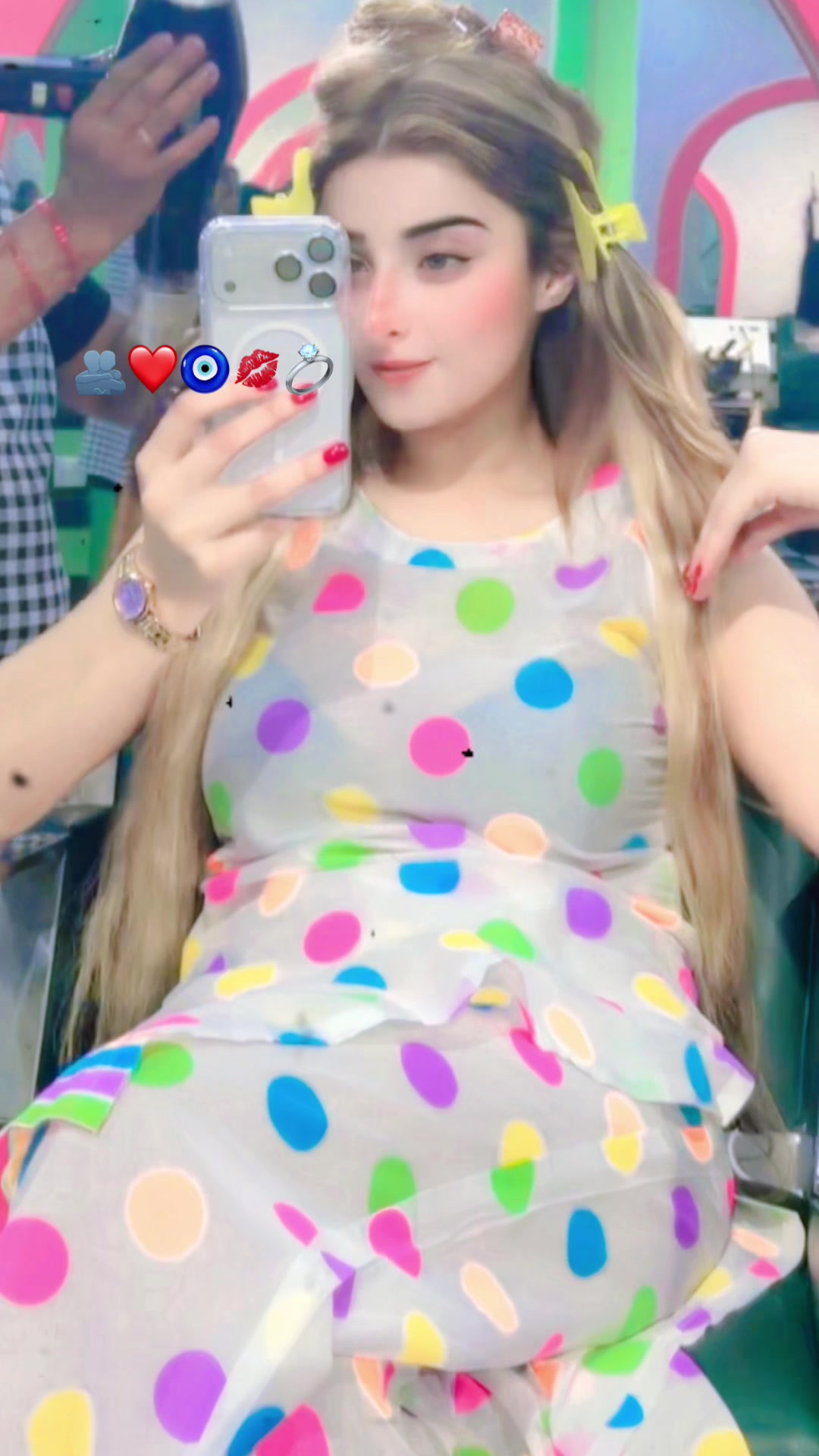 @sara khan