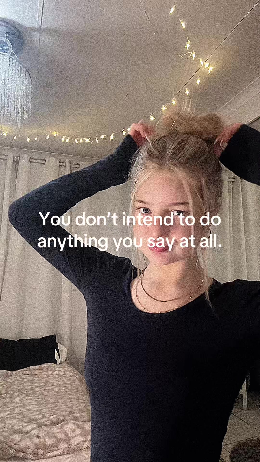 @Alice in 𝔀𝓸𝓷𝓭𝓮𝓻𝓵𝓪𝓷𝓭