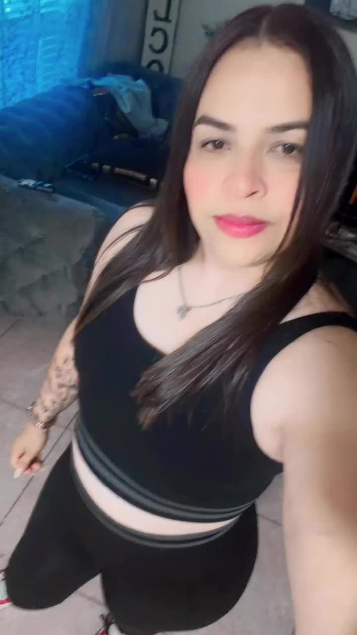 @Elisa🦋🌸🍒