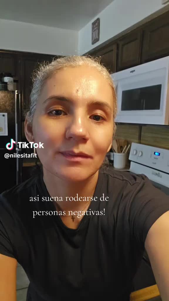 @LORENIUX26@TEAMREDESDEAMOR