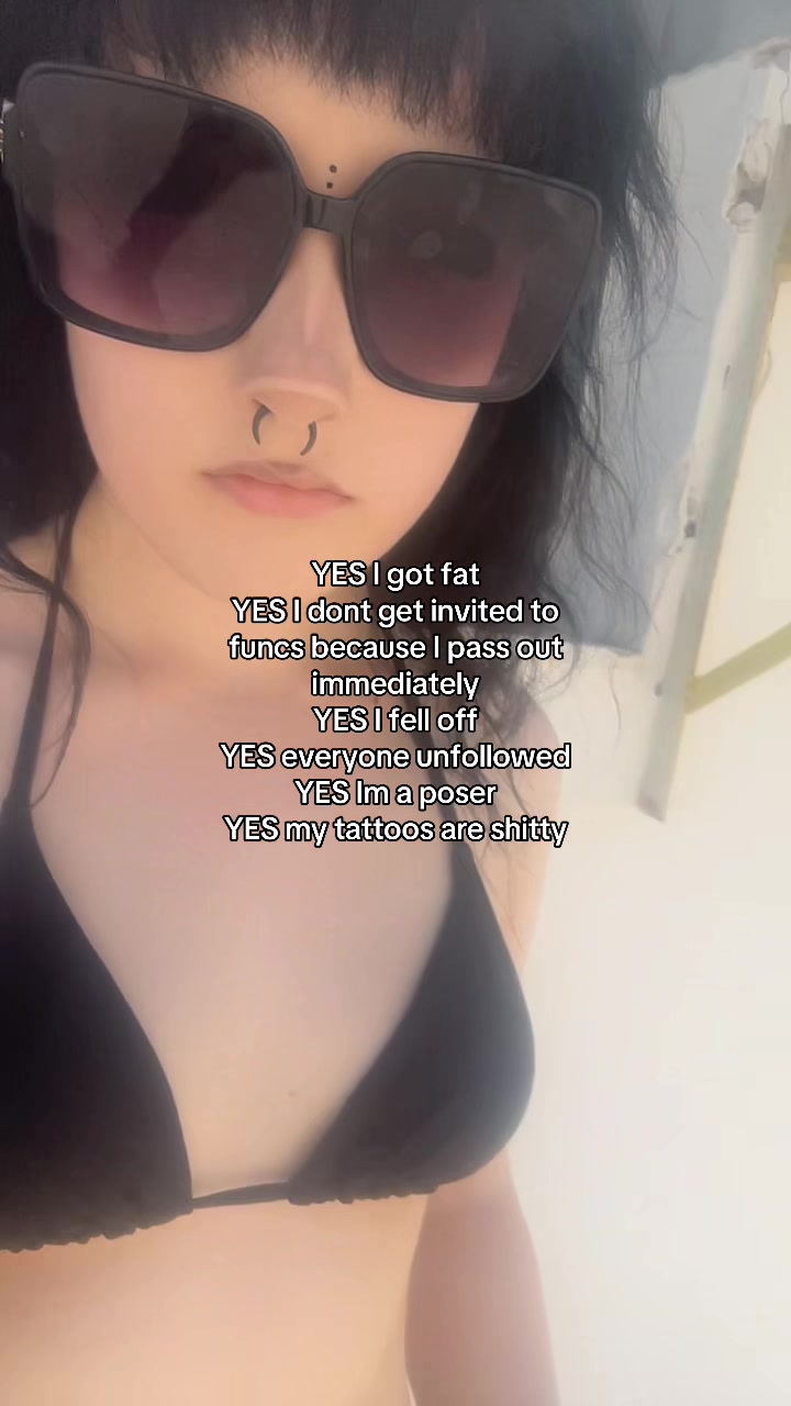 @Cassie🏖️🎶