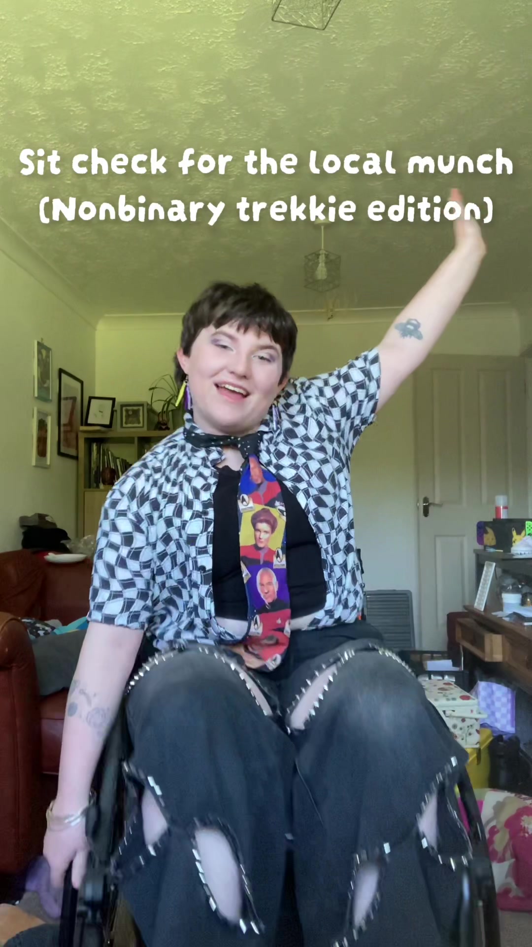 @beeing833 (they/them) 🍉
