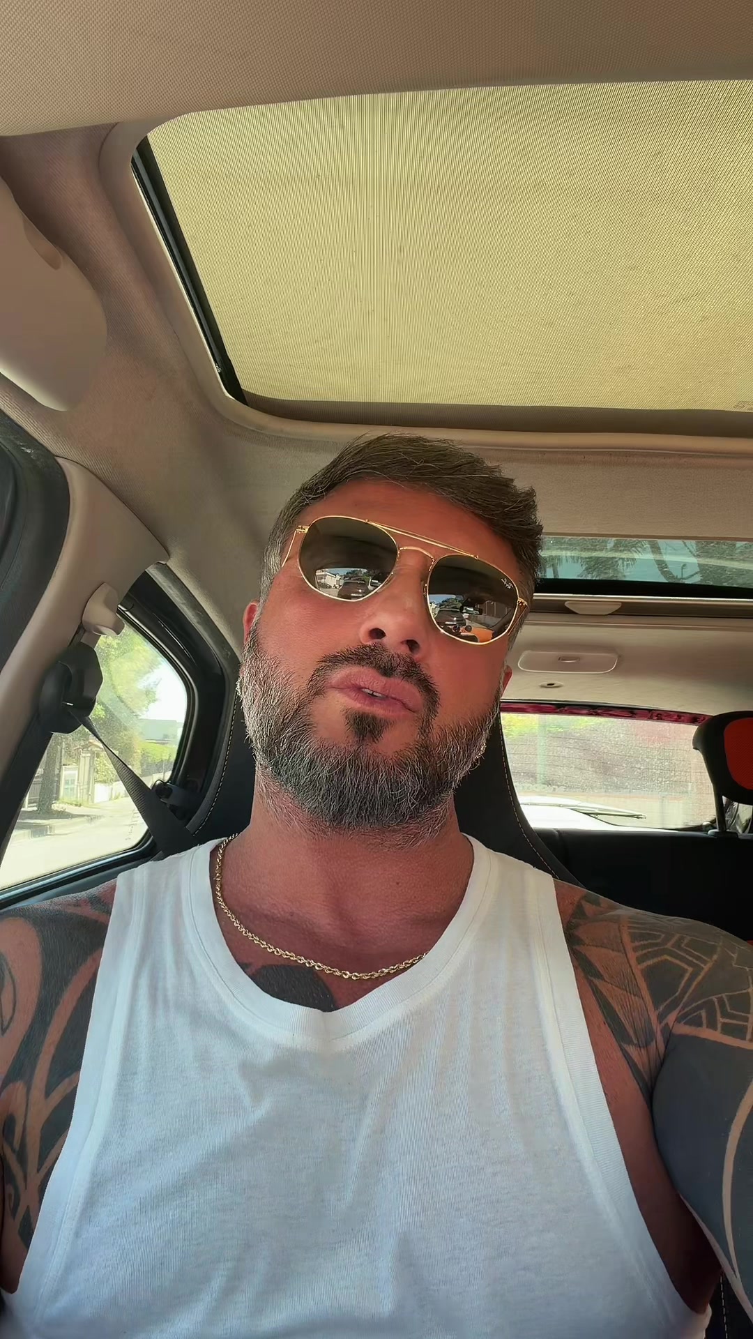 @Alessioofficialtv