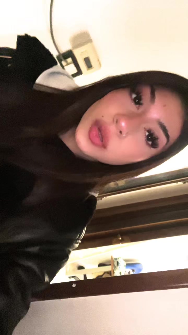 @๐๐๐