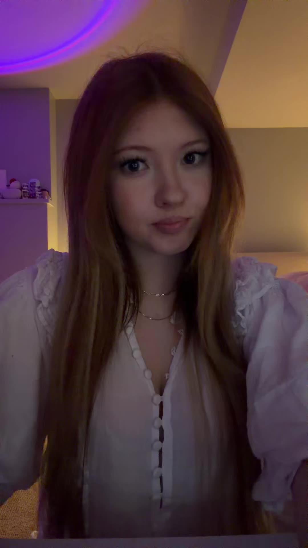 @Adriana 🪽