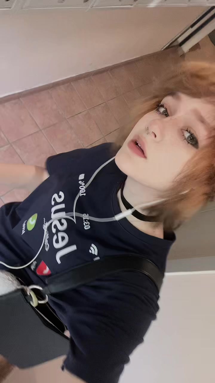@тгк: дашка альтушкина