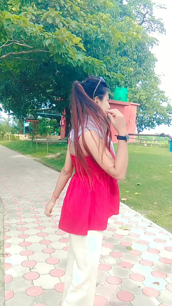 @Xoti(•‿•)