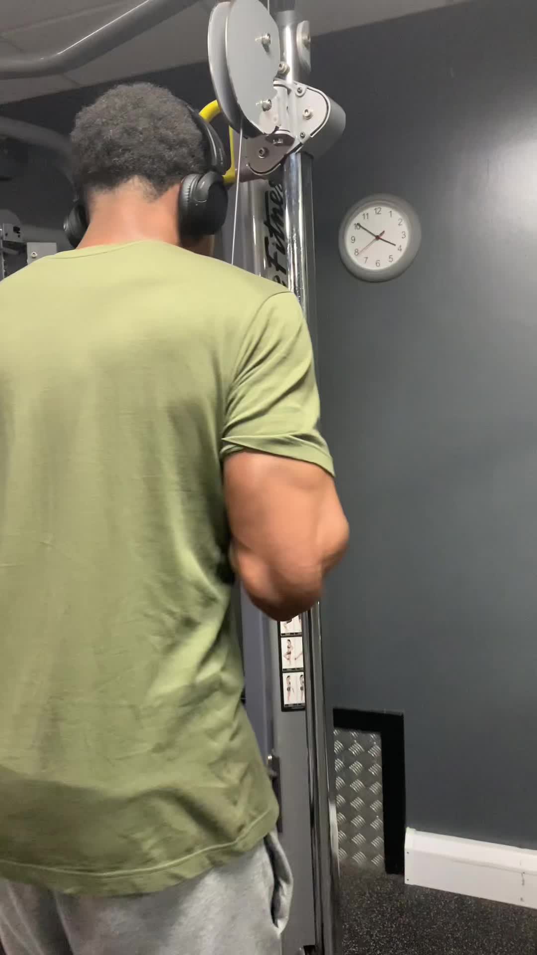 @Dav.lifts