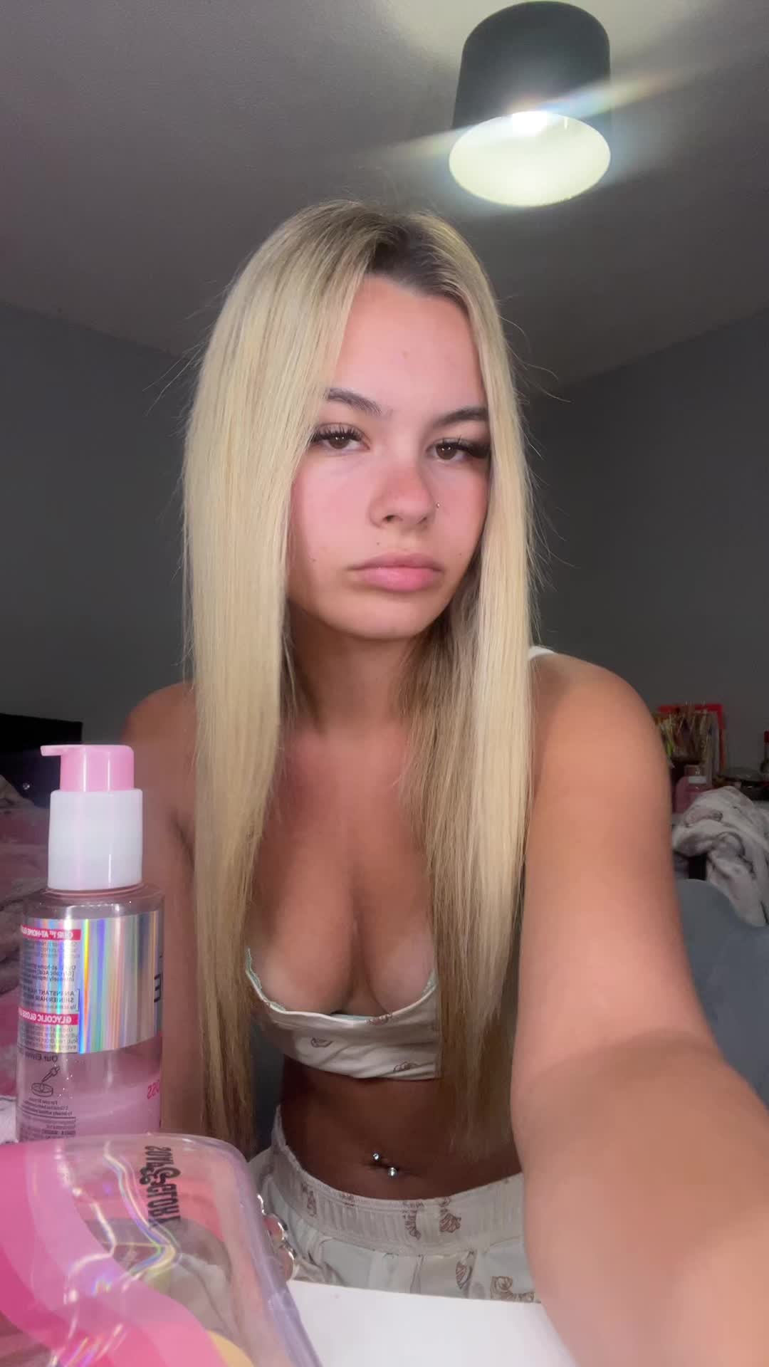 @t1lly_x0