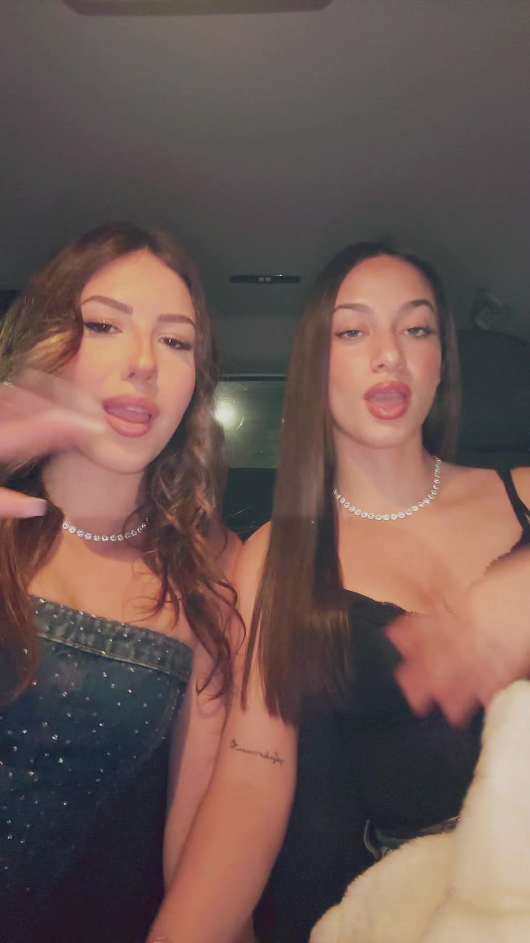 @Anna Rold&aacute;n