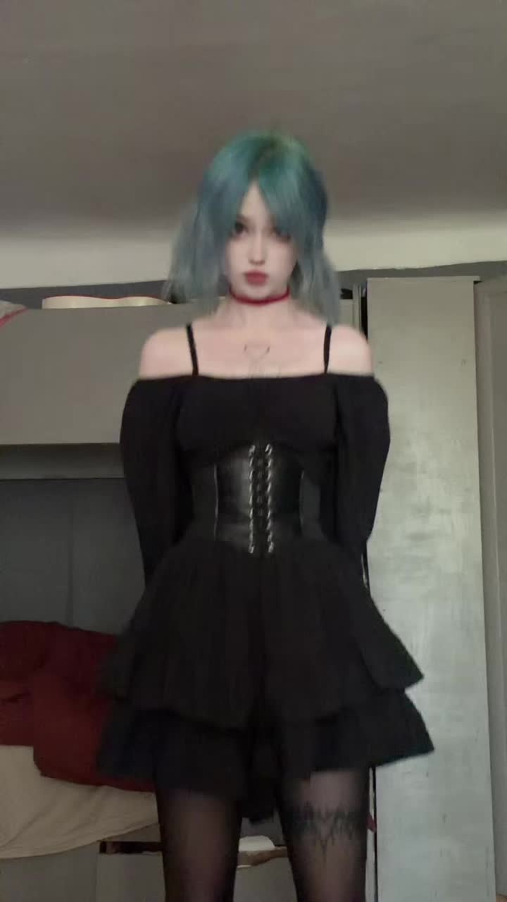 @Skeleton888_