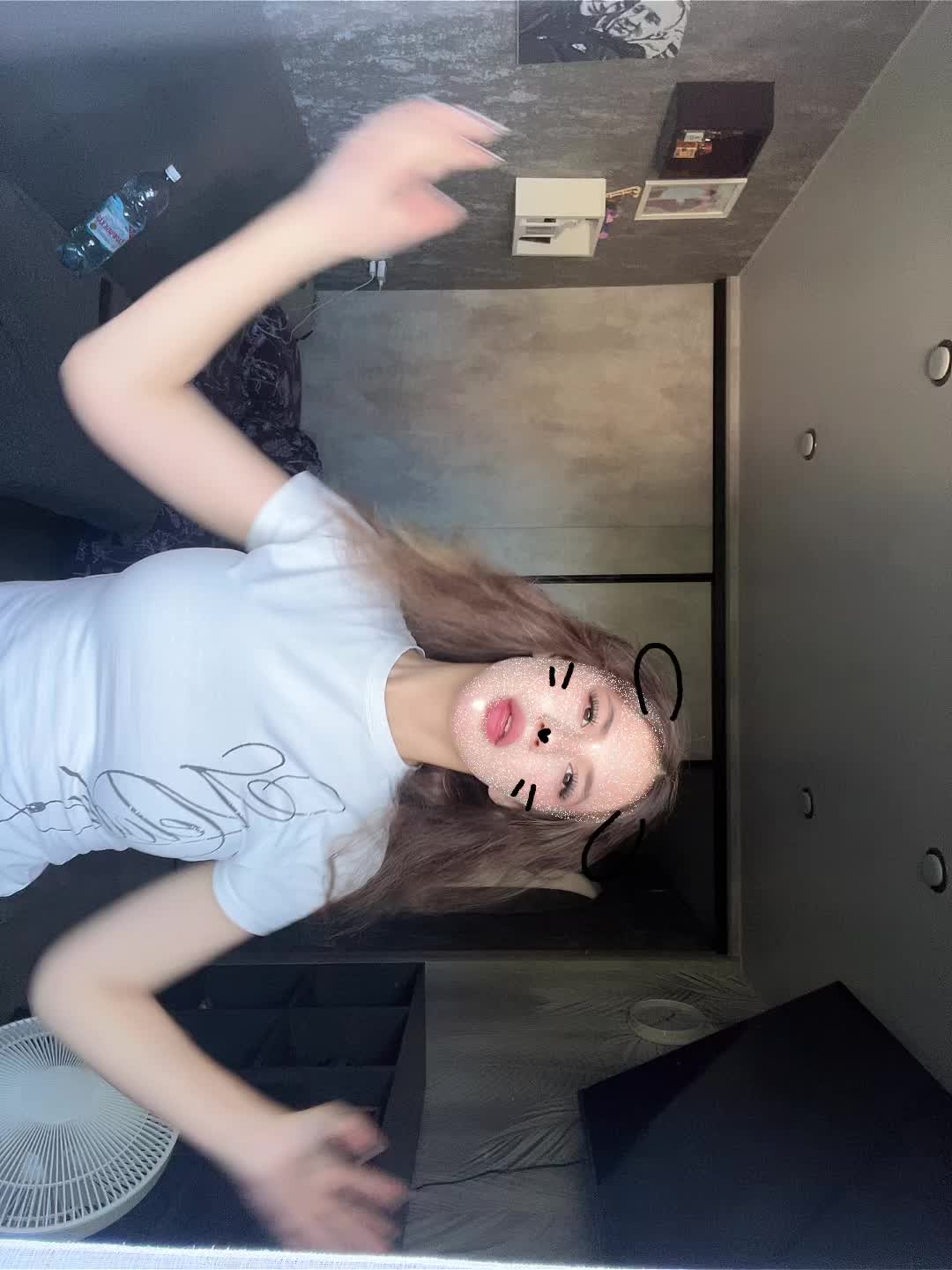 @🥷