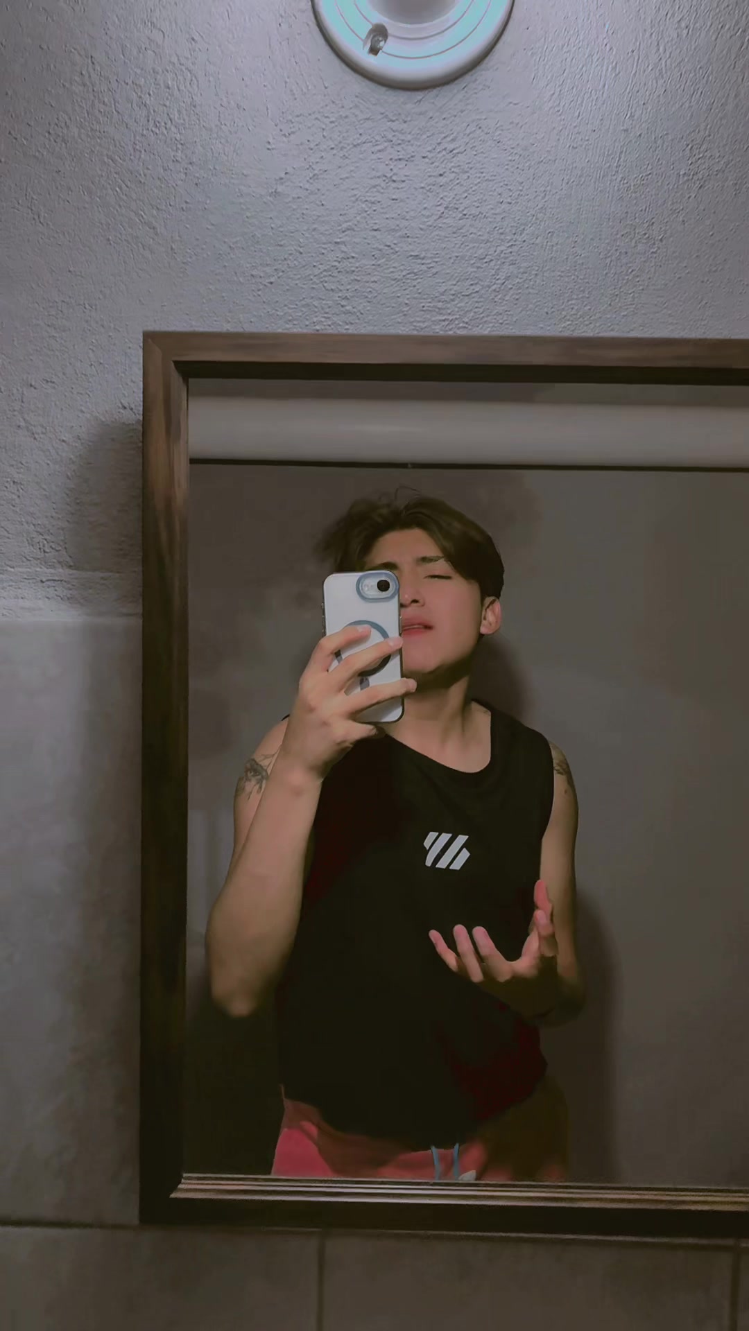 @✨️𝕄𝔸ℝ𝕀𝕆  𝔾𝕌𝕋𝕀𝔼ℝℝ𝔼ℤ✨️