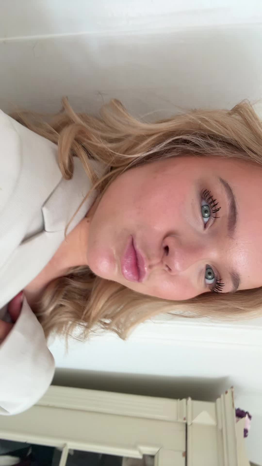 @Ella_steinstö🌺