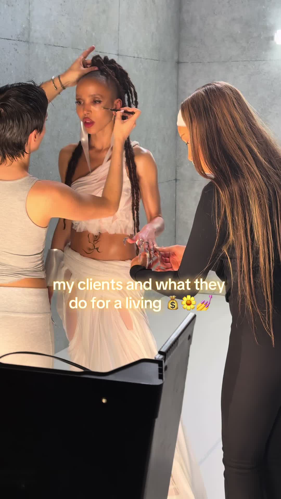 @nikkipanic