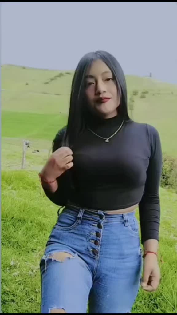 @nina_travez