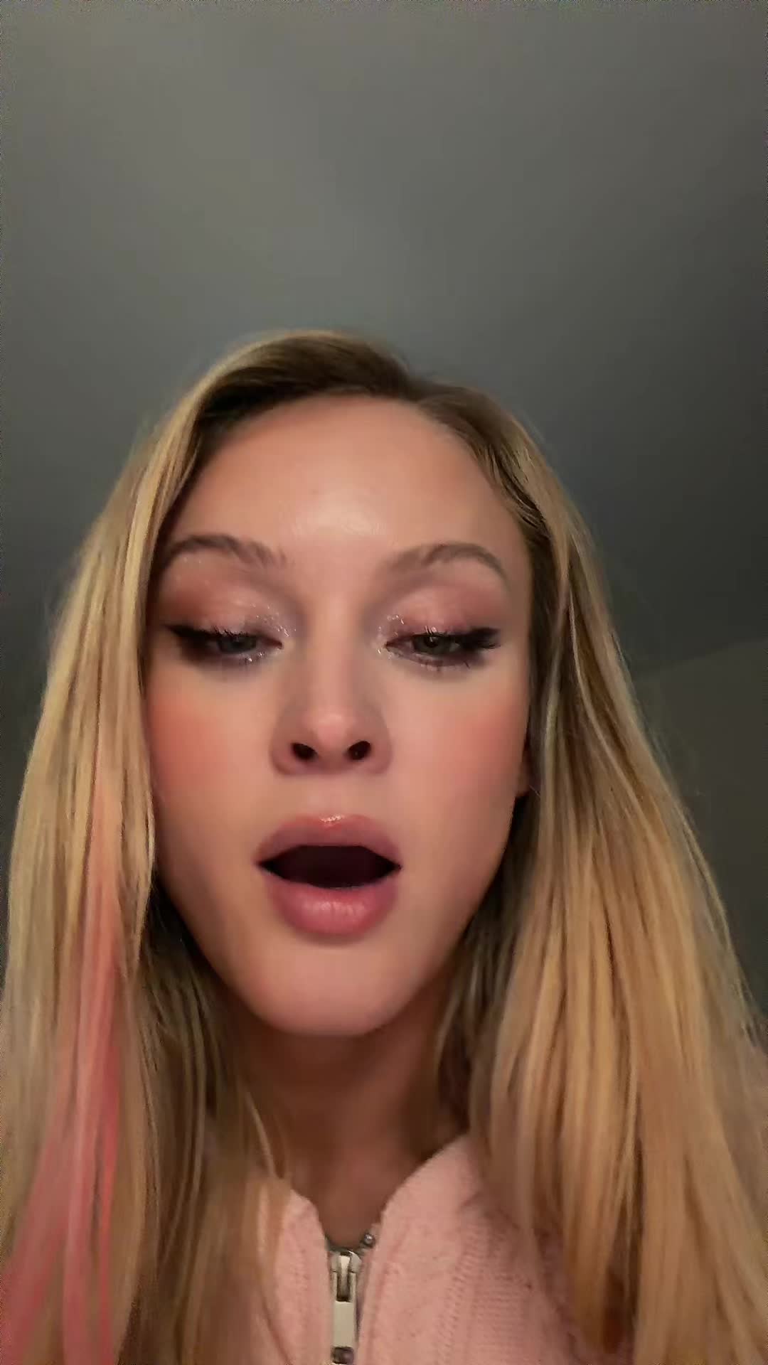 @Zara Larsson