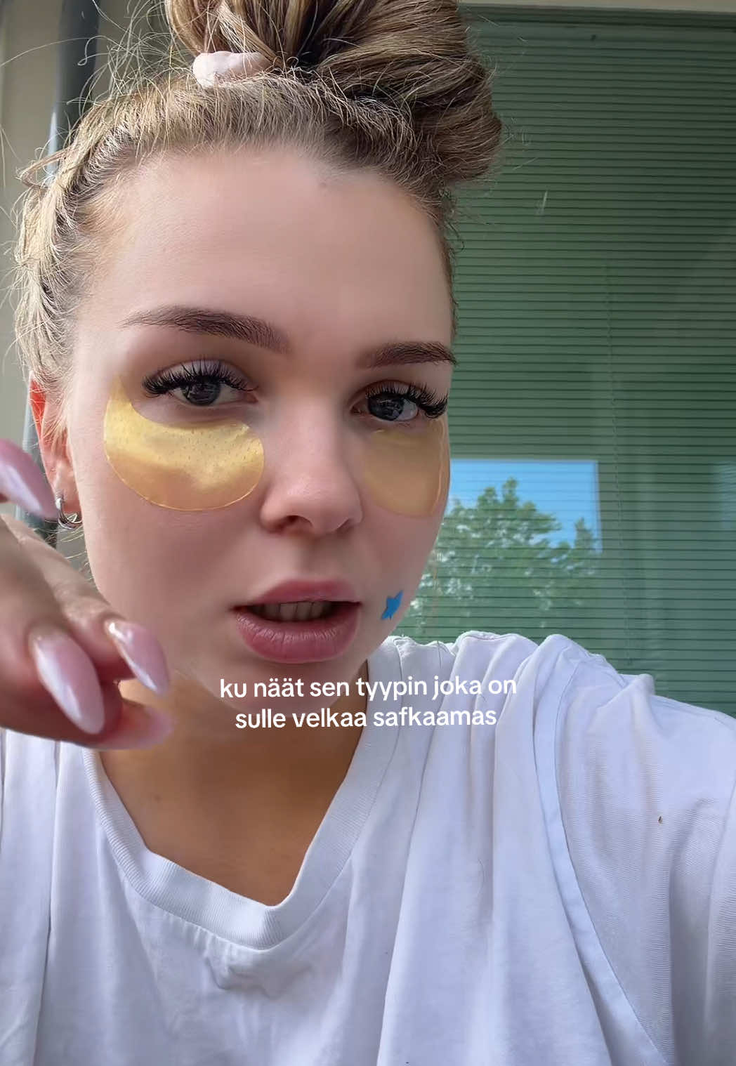@🧚&zwj;♀️