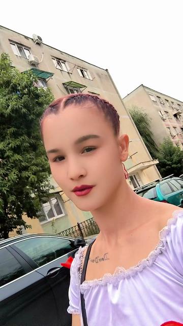 @Lupoaica singuratică!😔