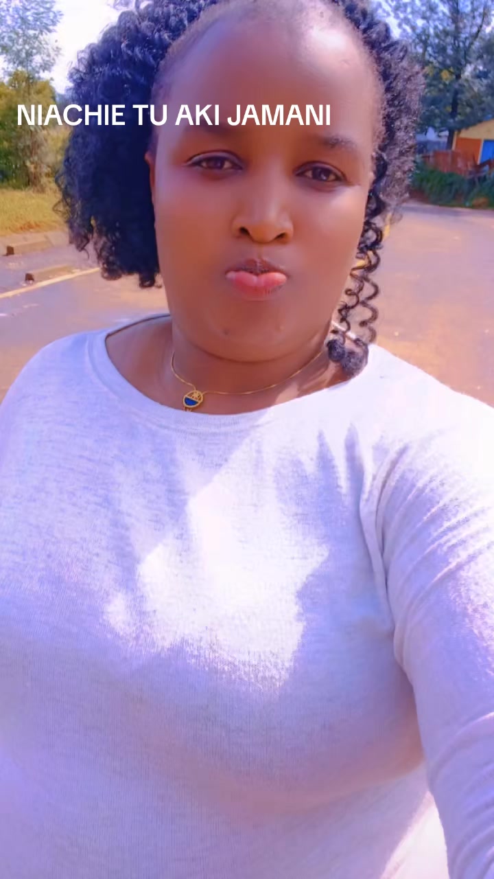 @JAMILA QUEEN 👑 👸