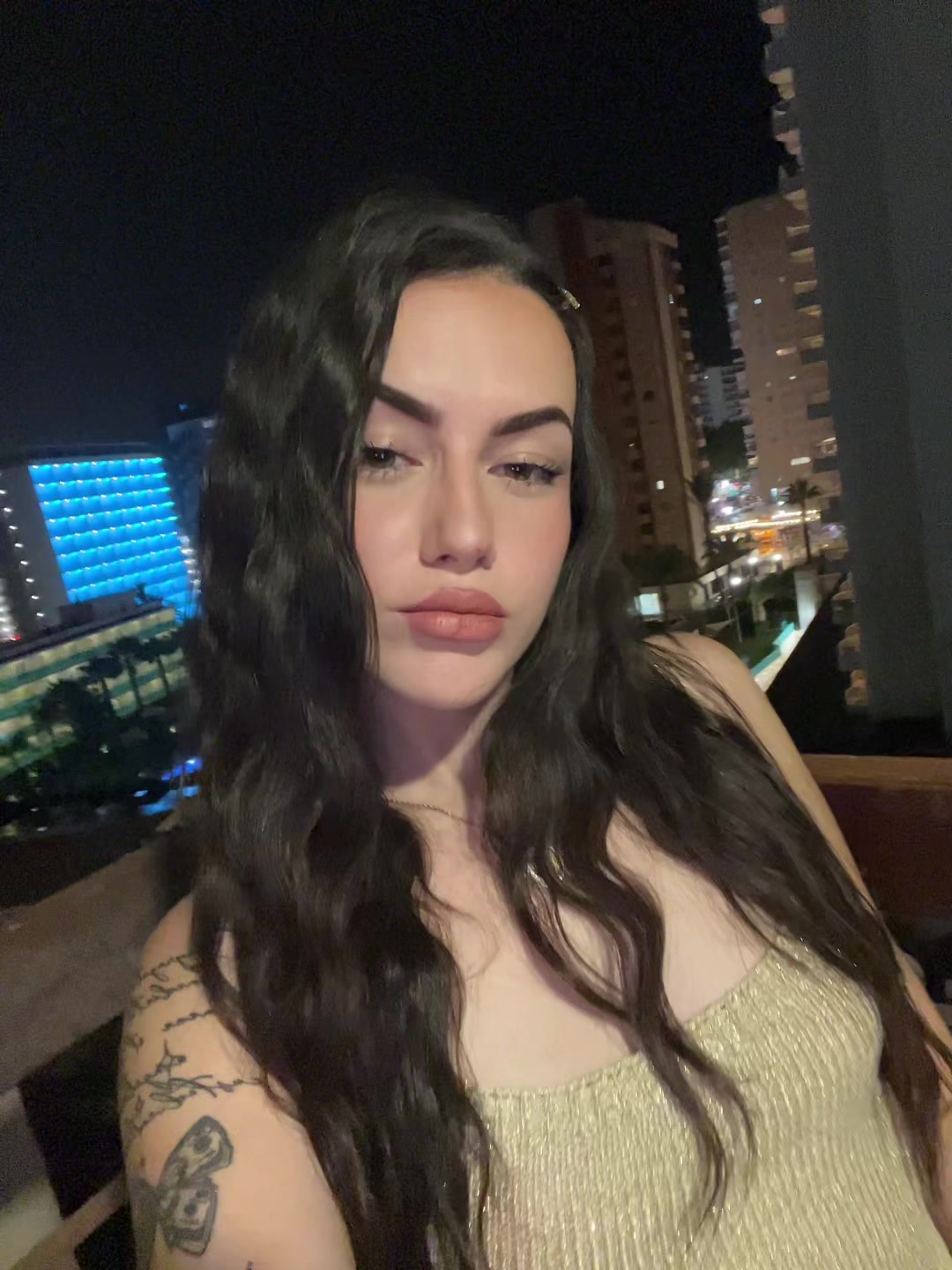 @Carlota