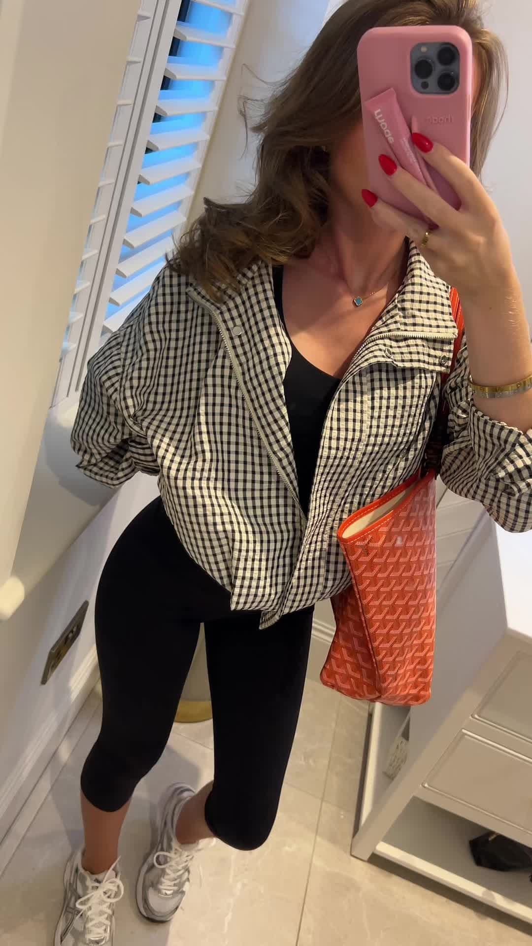 @lylabusbyx