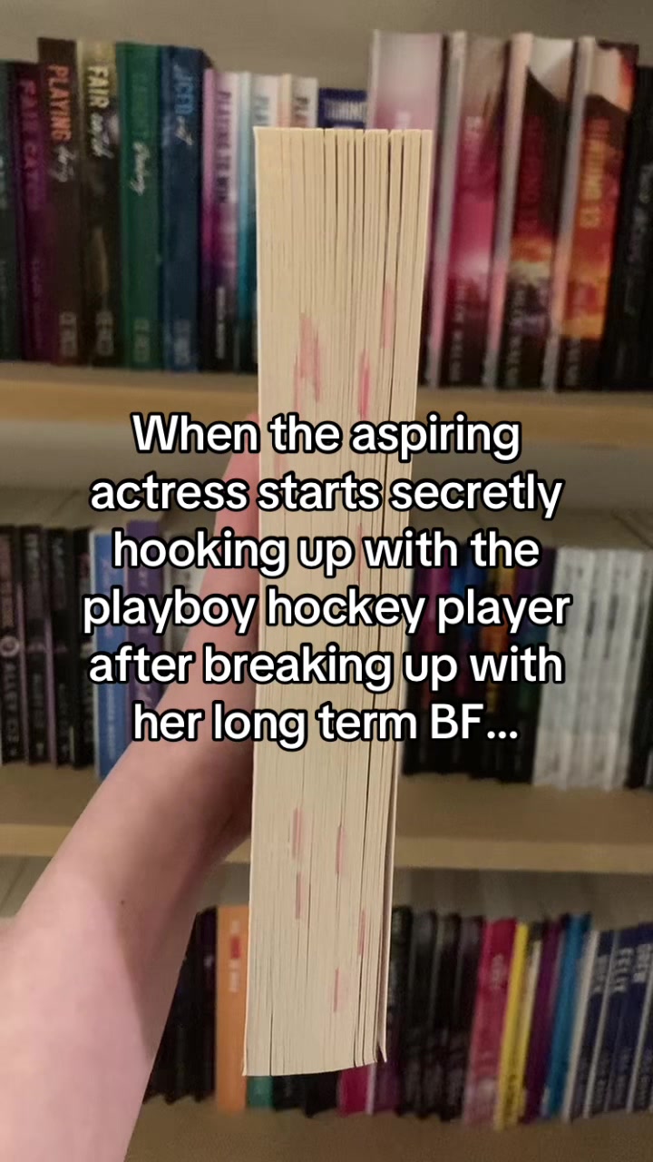 @lizziereadsbooks📚