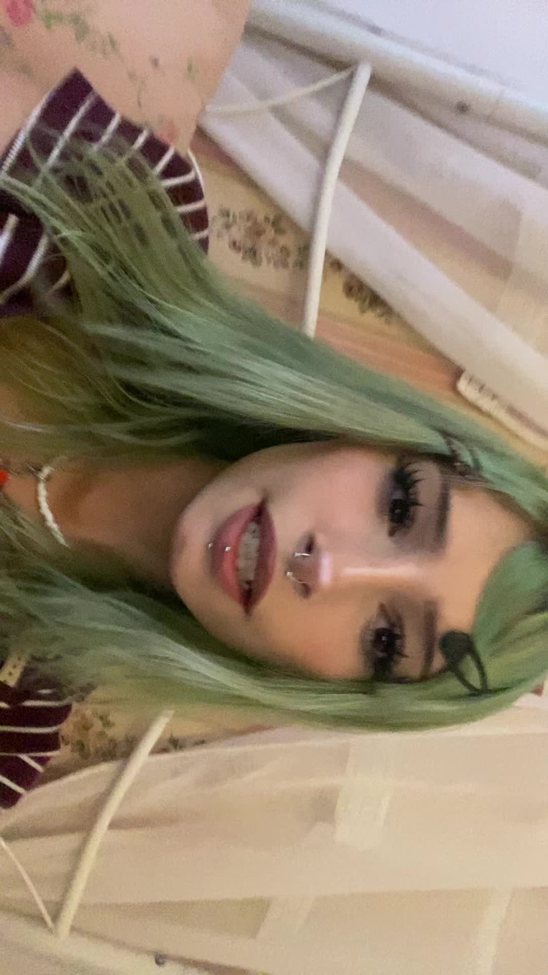 @𝒉𝒂𝒎𝒃𝒖𝒓𝒈𝒍𝒂𝒓ꨄ 🪽🎼