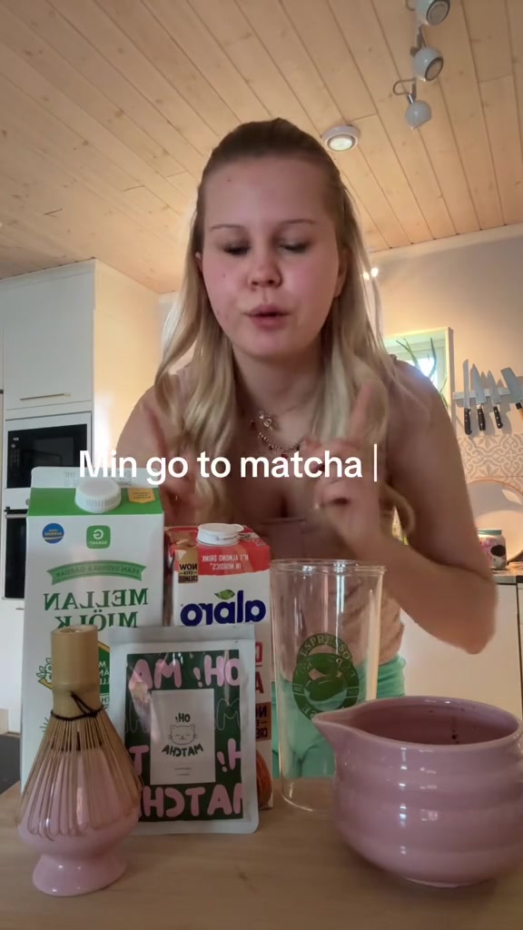 @Holly🛍️🥥🥂