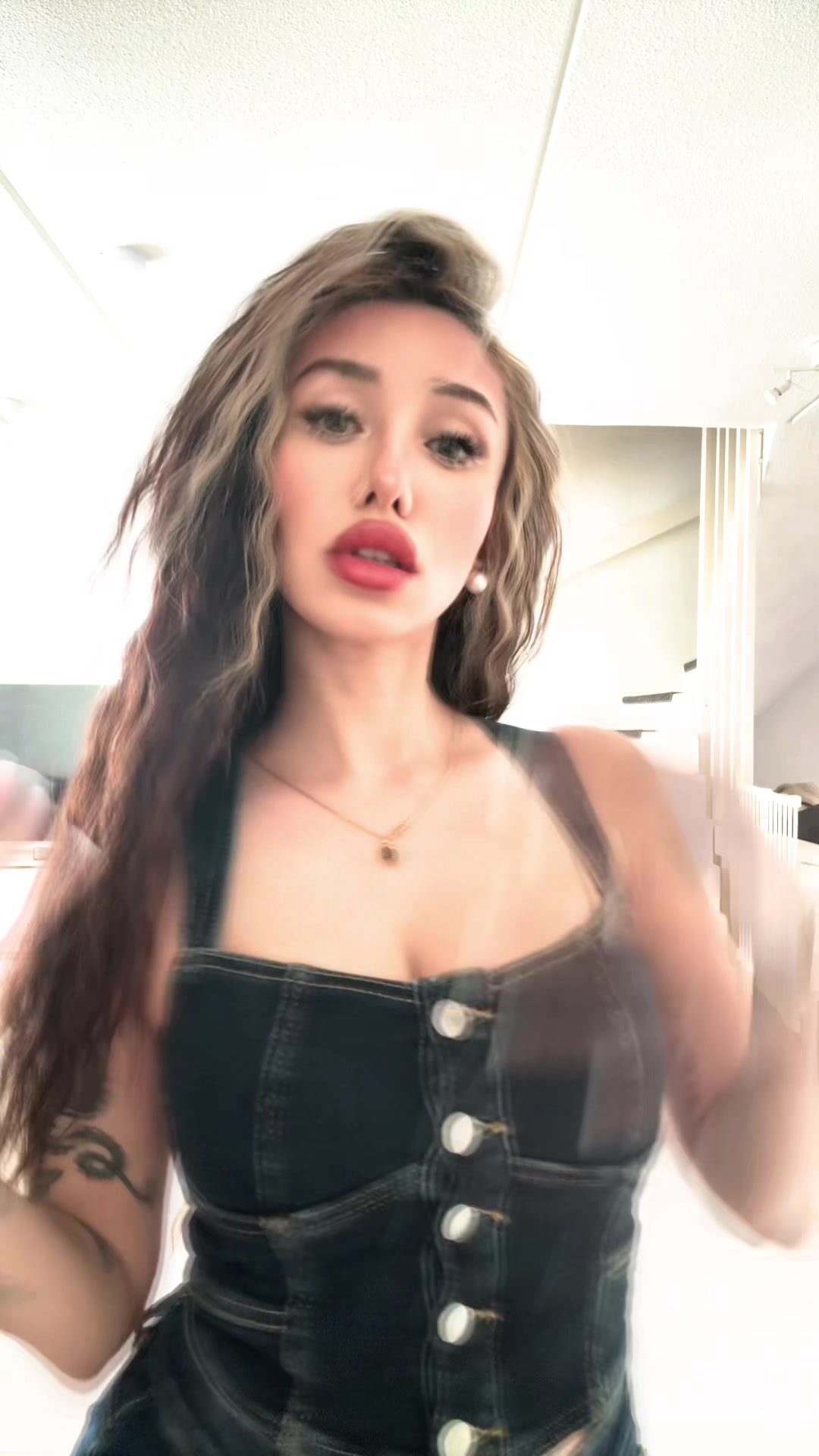 @Dina Claudia