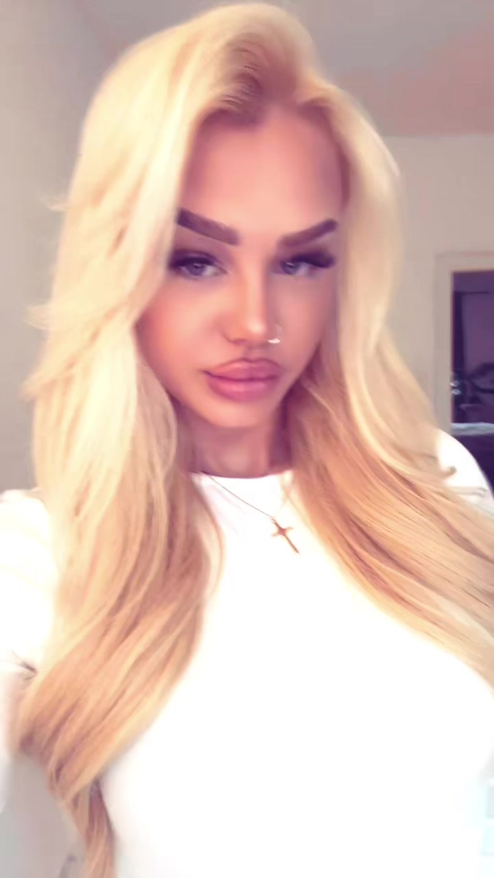 @𝓙𝓪𝓷𝓪𝓶𝓪𝓻𝓲𝓮🥥