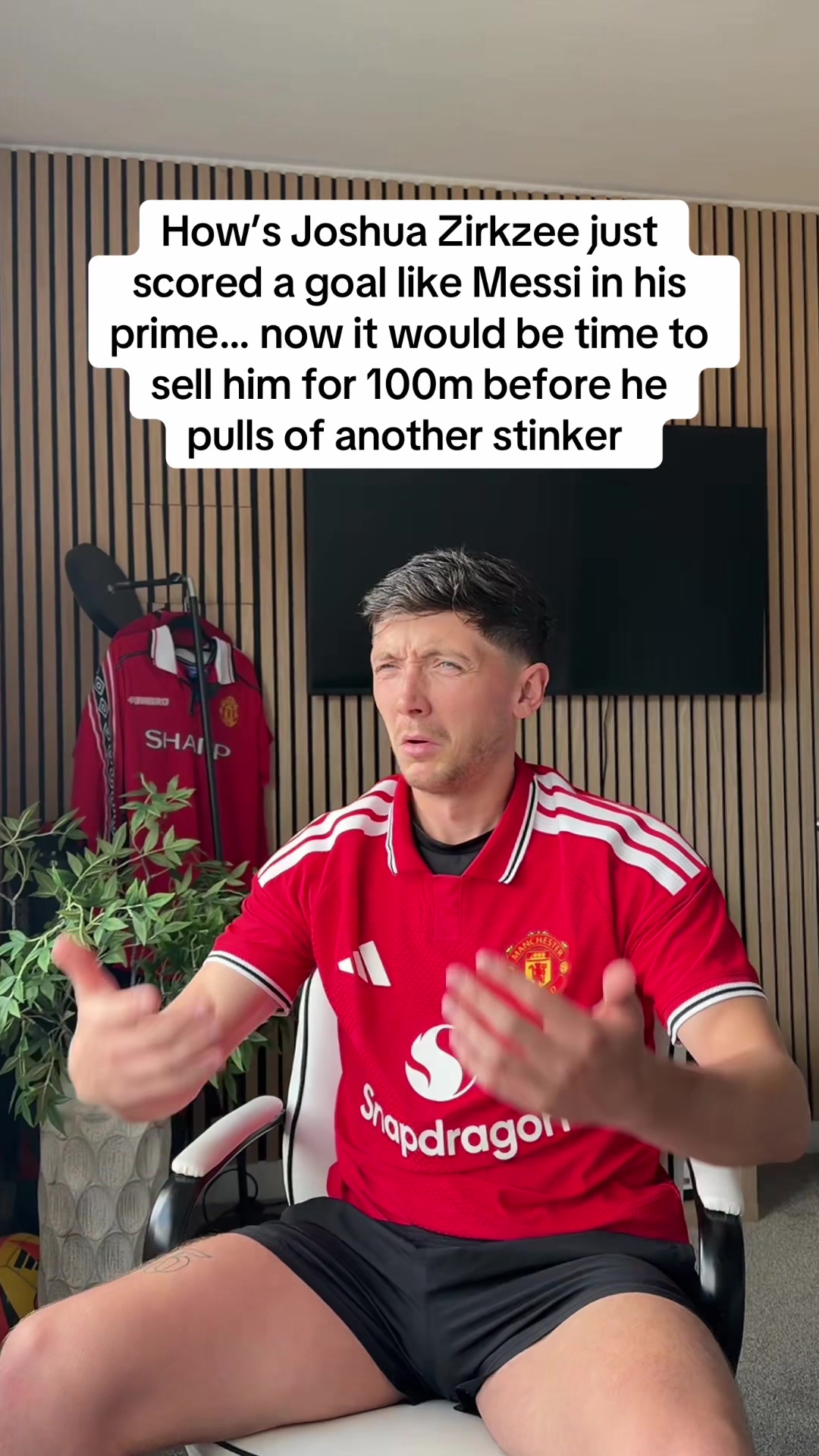 @TomTalksFooteh