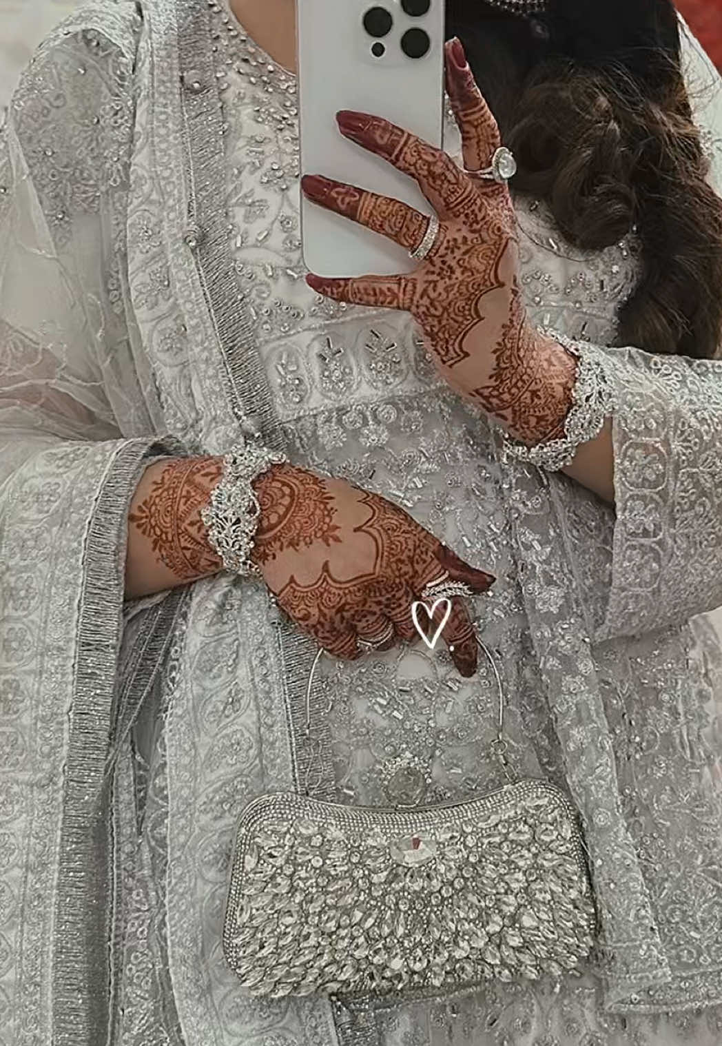 @𝒛𝒖𝒍𝒆𝒌𝒓𝒊𝒂